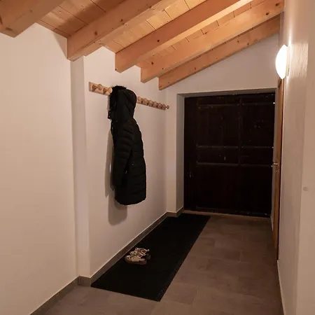 Chalet Les Couadzous Centre, Sauna, Jacuzzi, 6 Chambres, 7 Salles De Bains, 16 Pers 250 M2 Samoëns